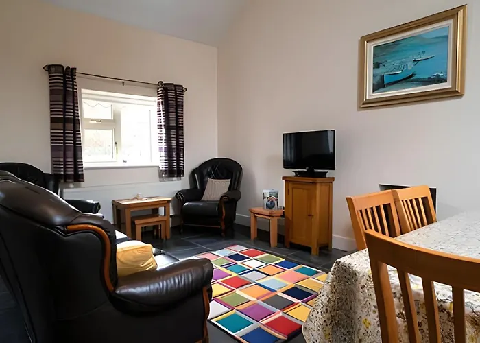 Nancy's Seaside Cottage, Ренвайл